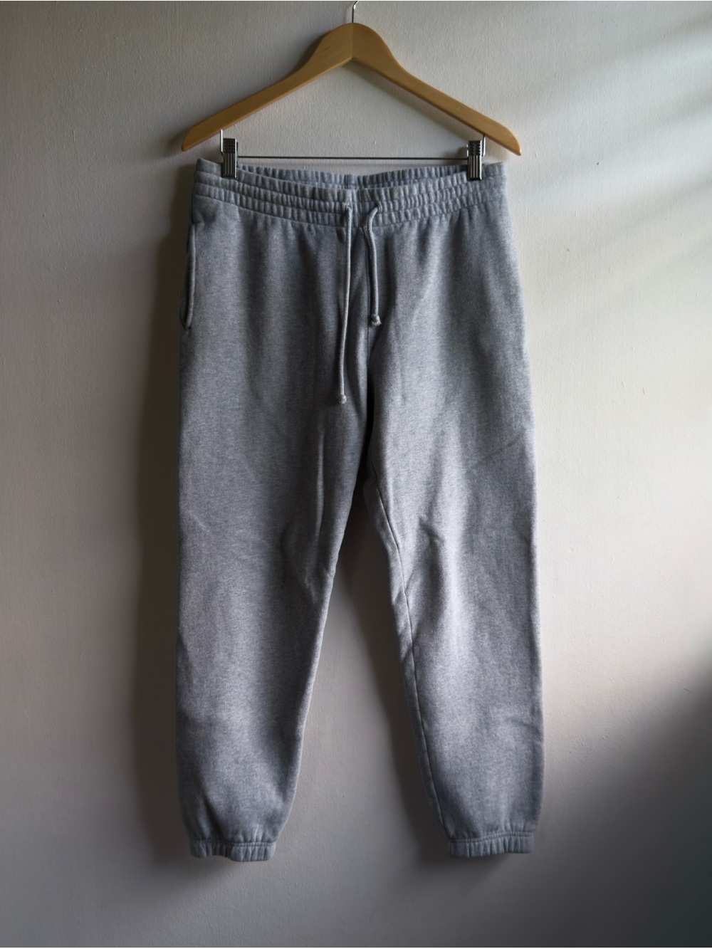 Aritzia Tna Cozy Fleece Jogger Sweatpants Heather Grey Size Medium⁠